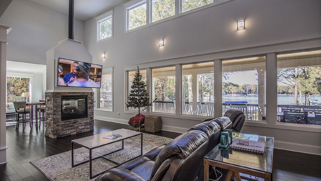 Photo of Livingroom in Lake Oconee
