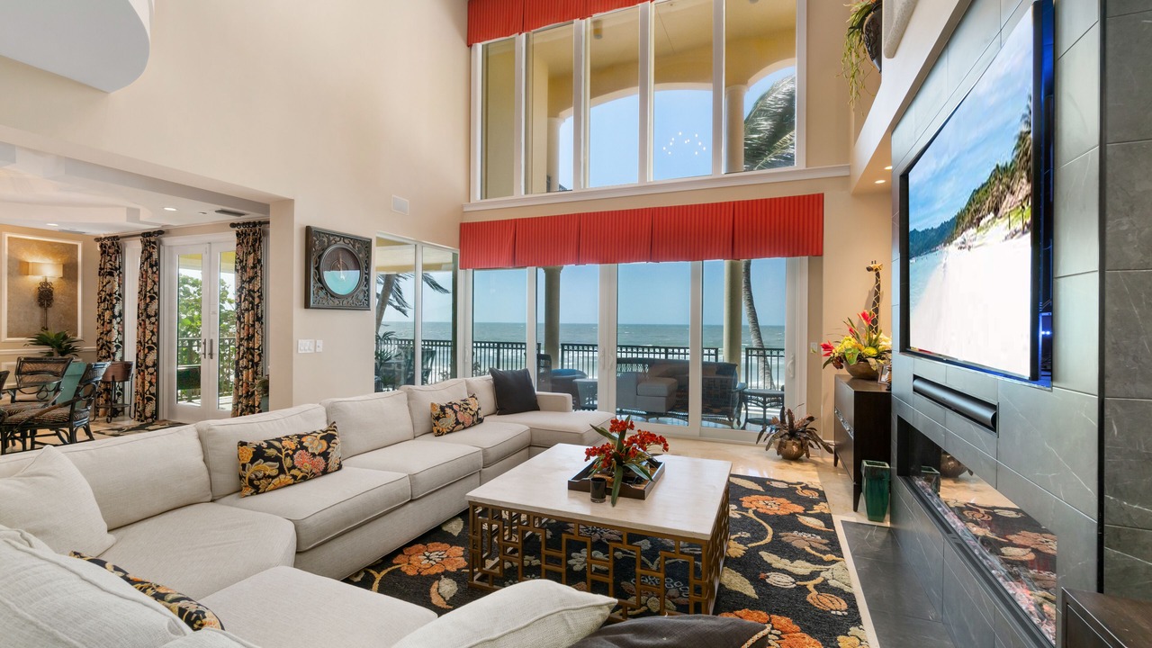 Photo of Livingroom in Bonita Springs