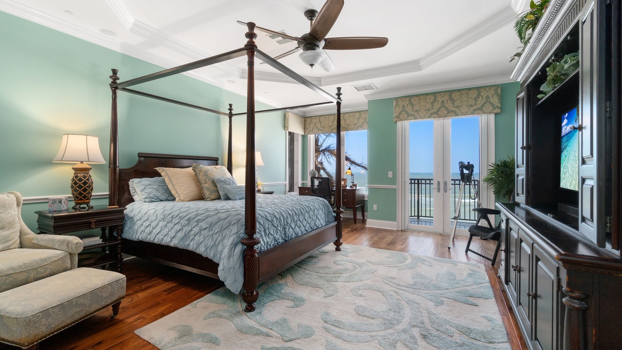 Photo of Bedroom in Bonita Springs