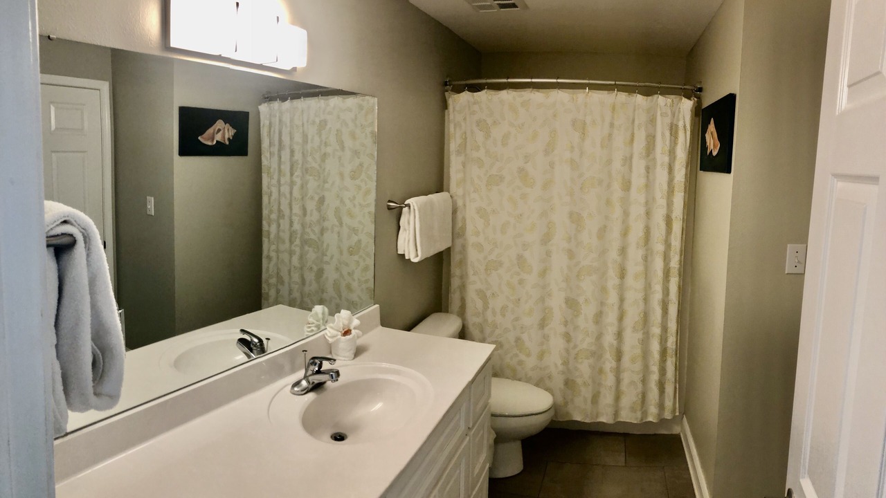 Photo of Bathroom in Gulf Shores
