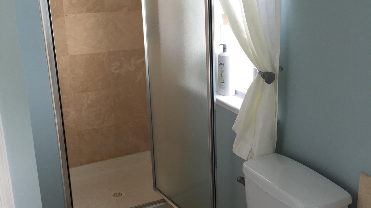 Photo of Bathroom in Graduate Hospital