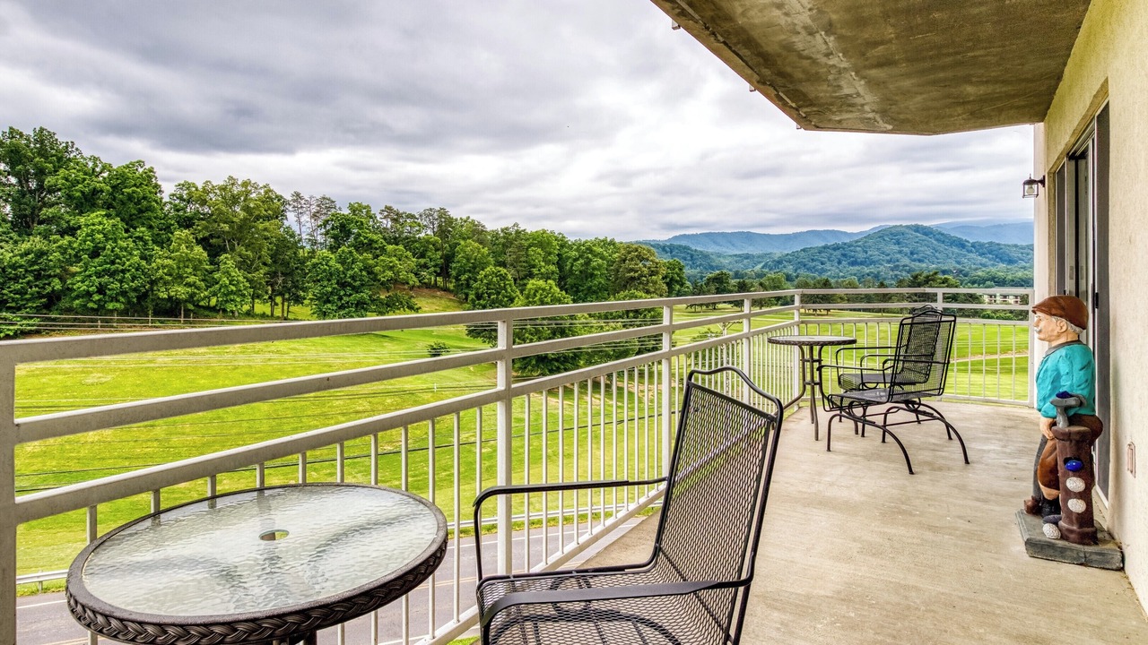 Photo of Patio Balcony in Pigeon Forge