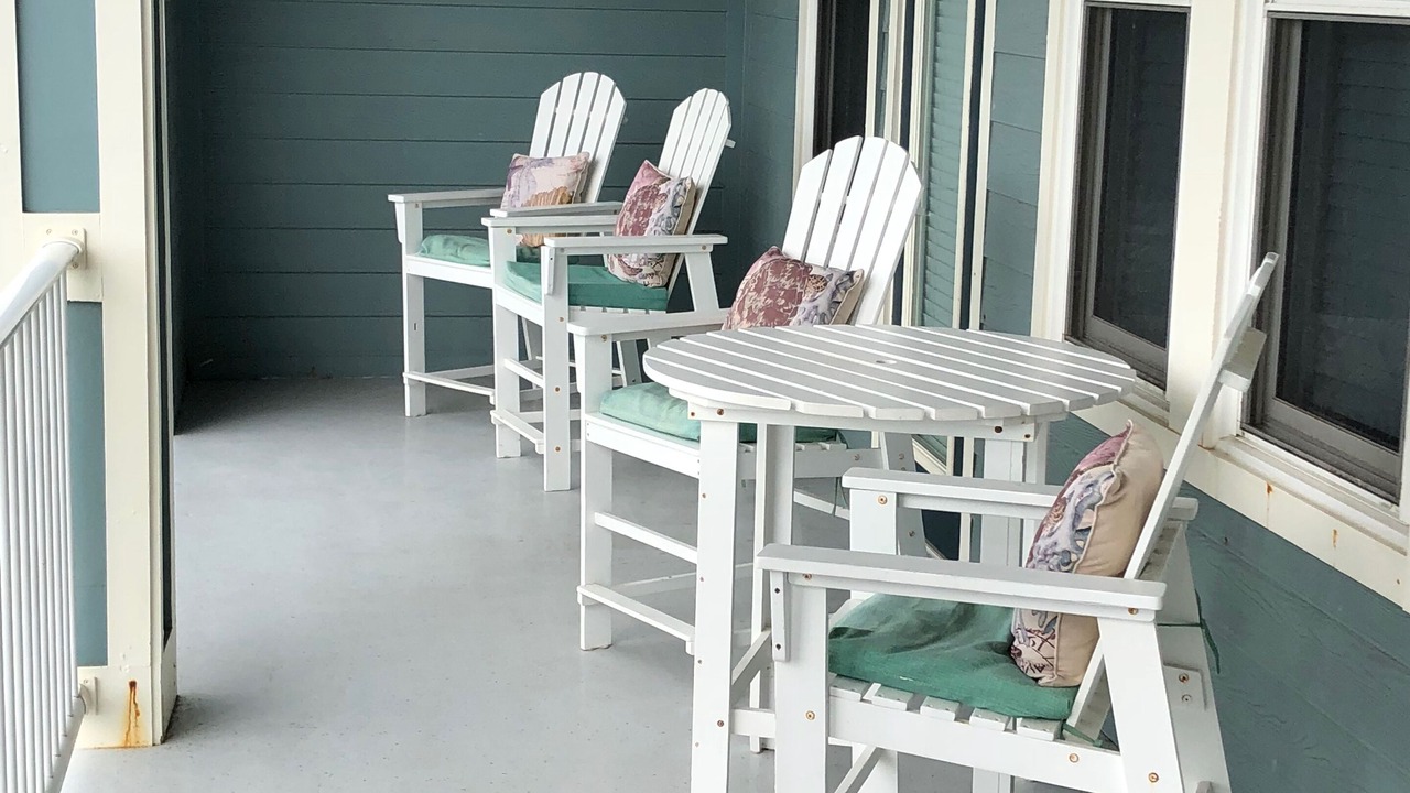Photo of Patio Balcony in Red Fish Cove