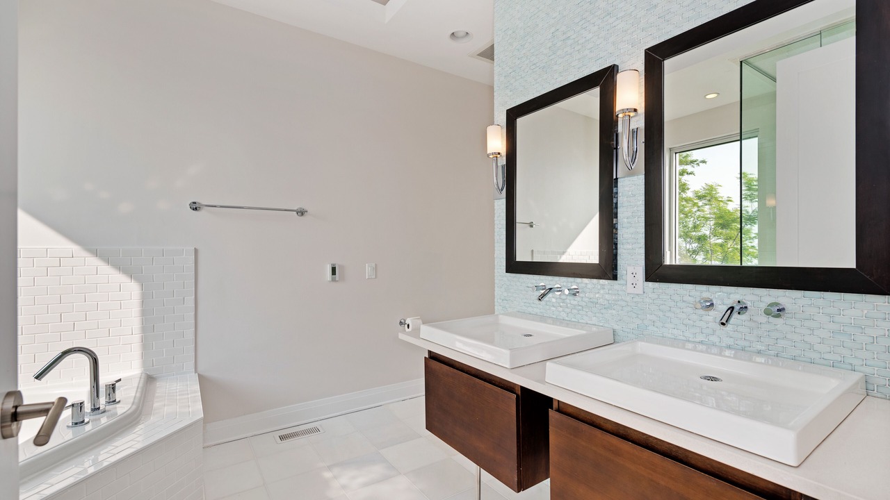 Photo of Bathroom in Riverside