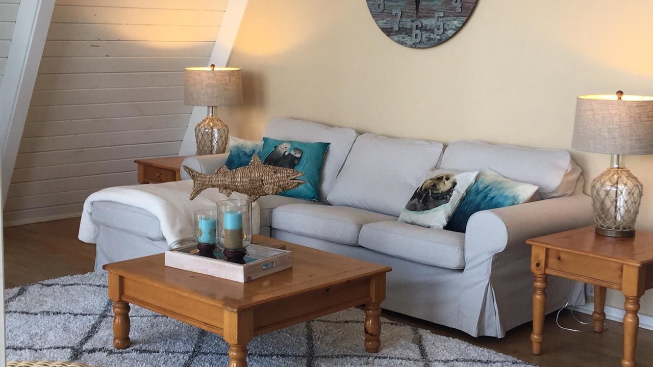 Photo of Bedroom in East Lake Hills