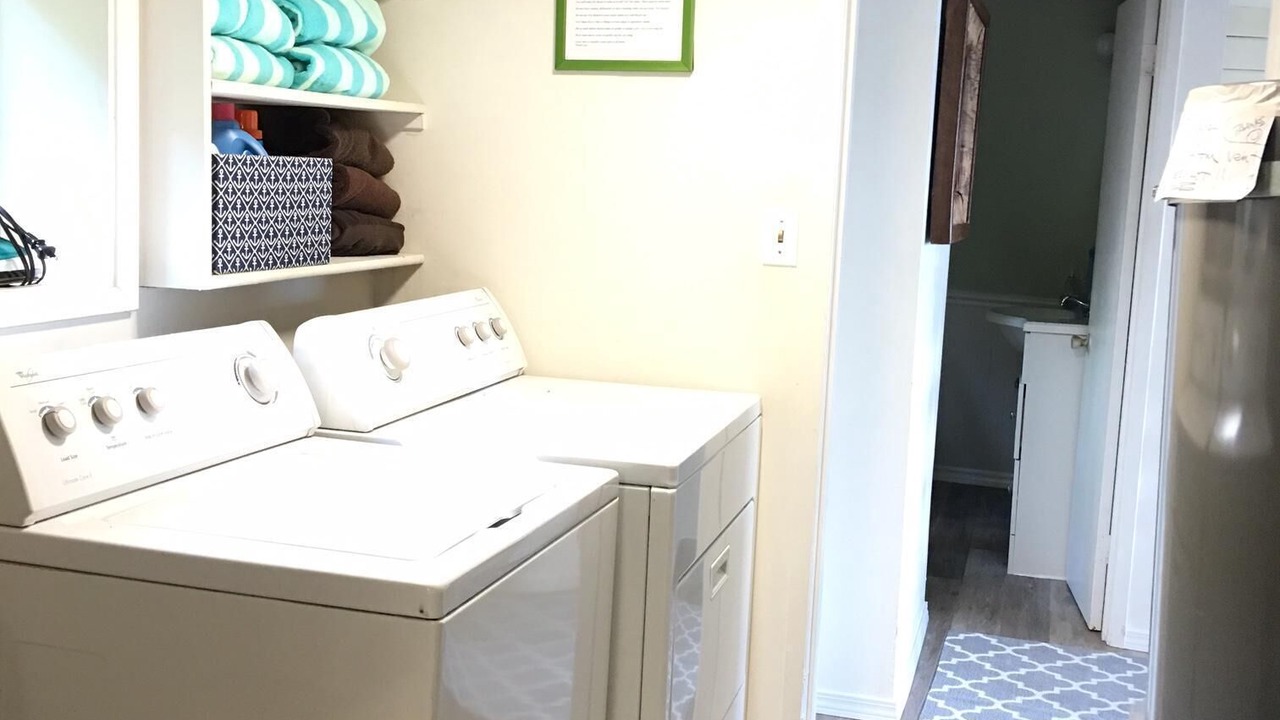 Photo of Bedroom in East Lake Hills