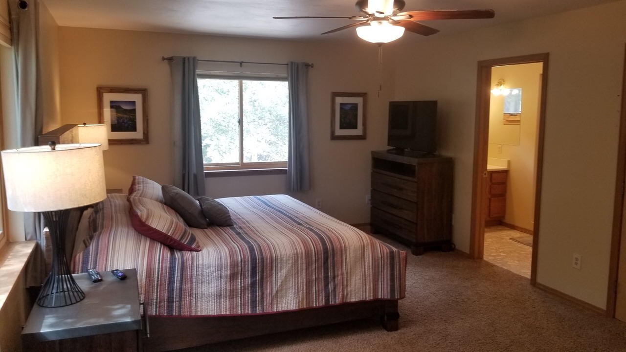 Photo of Bedroom in Cascade-Chipita Park