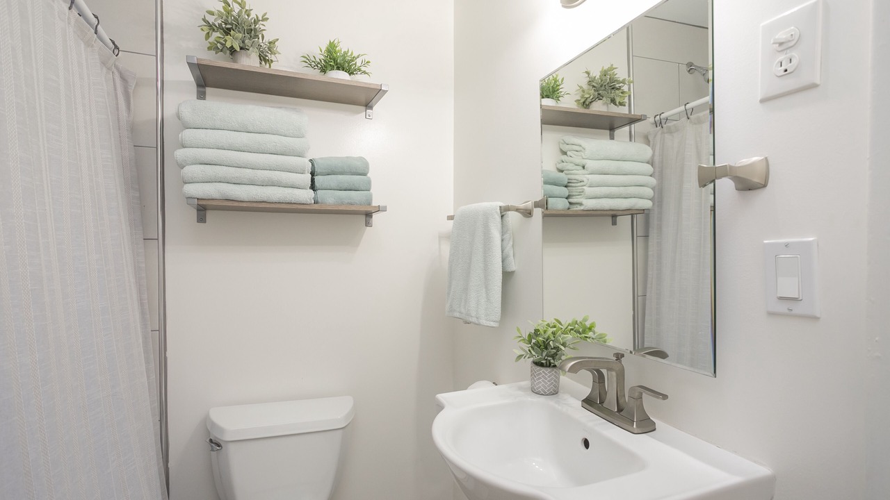Photo of Bathroom in Woodbine