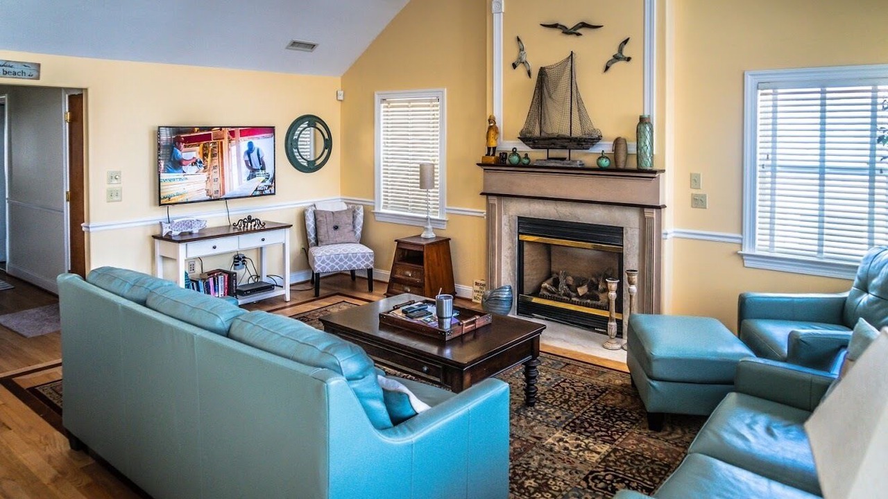 Photo of Livingroom in North End