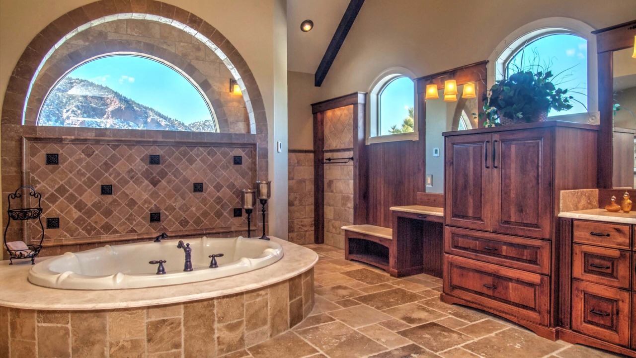 Photo of Bathroom in Monument