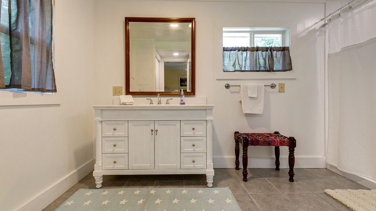 Photo of Bathroom in Saint Andrews