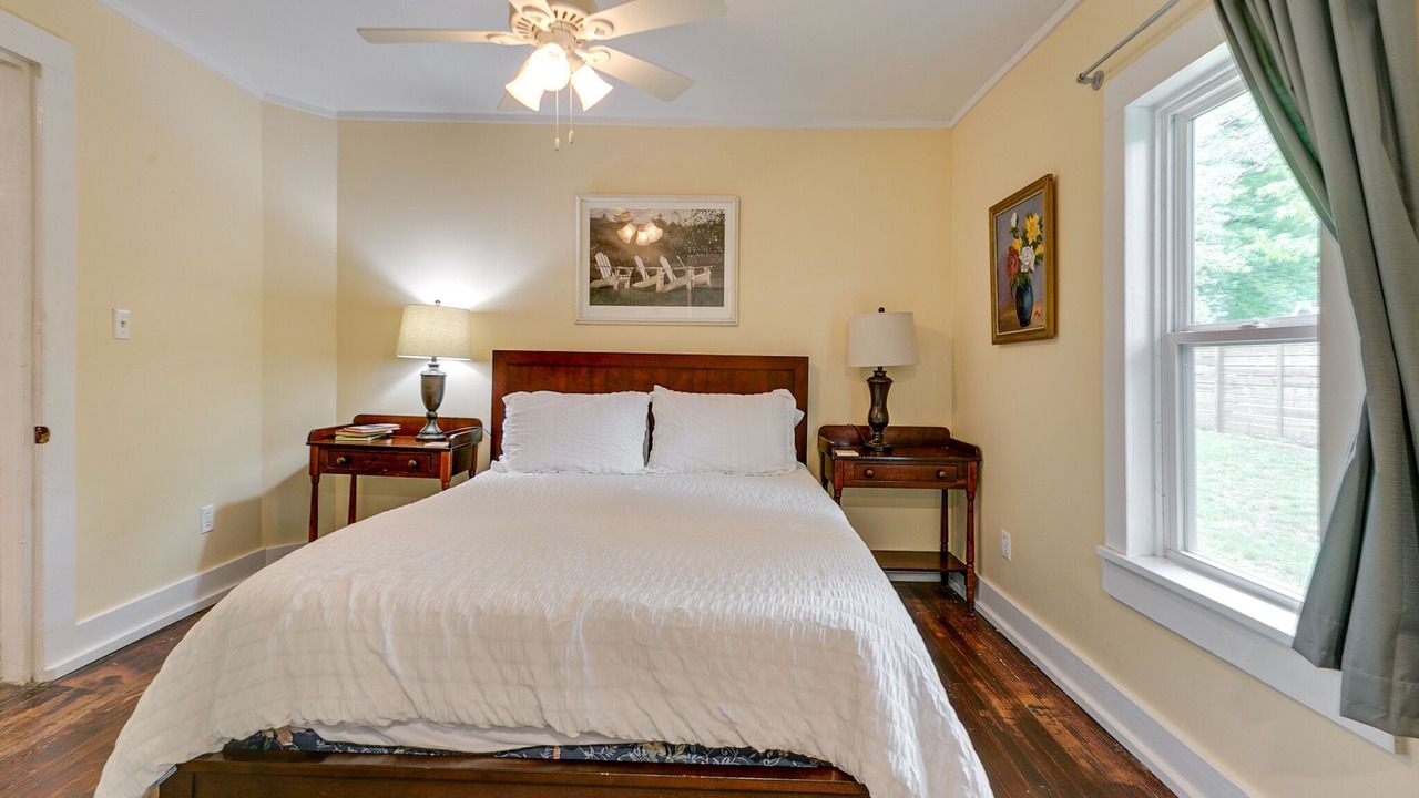 Photo of Bedroom in Saint Andrews