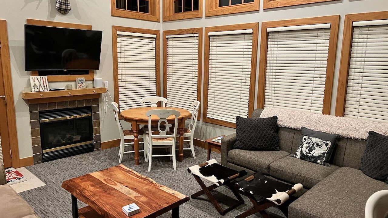Photo of Livingroom in Boyne Falls