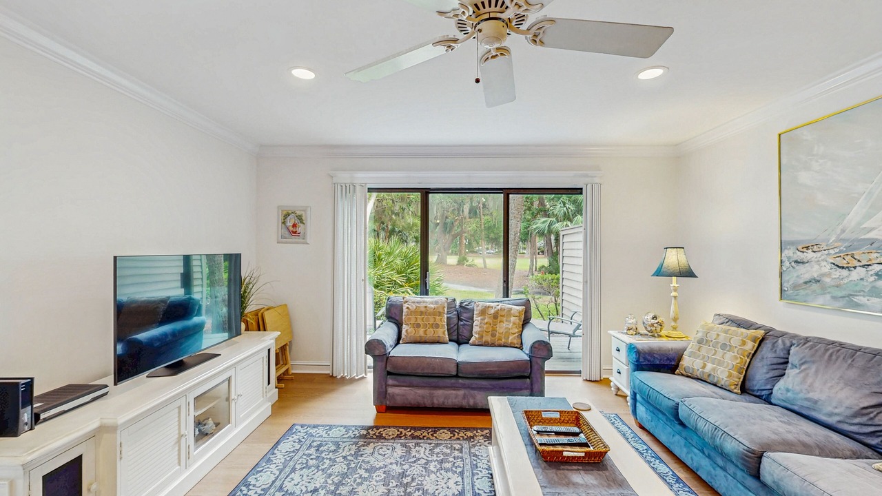 Photo of Livingroom in Shipyard Plantation