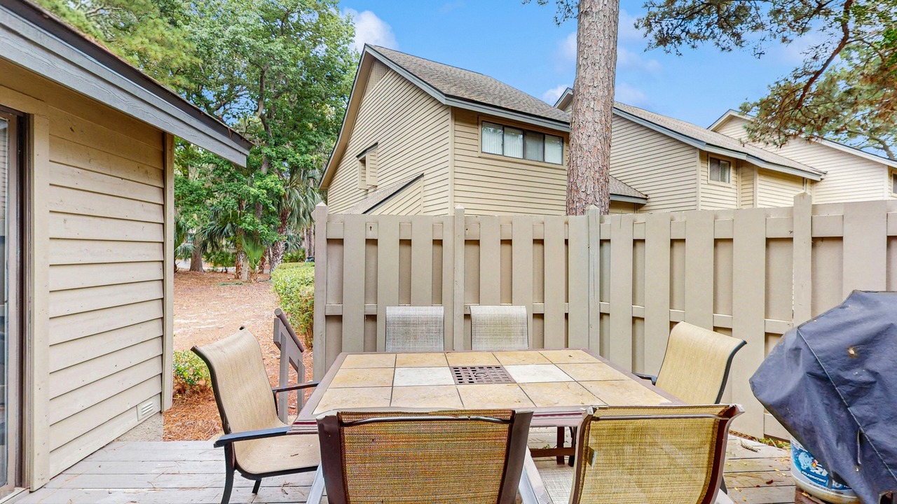Photo of Outdoor in Shipyard Plantation