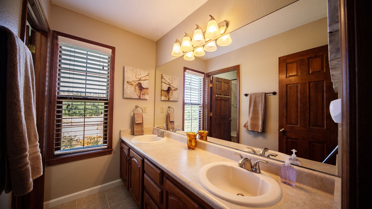 Photo of Bathroom in Briargate