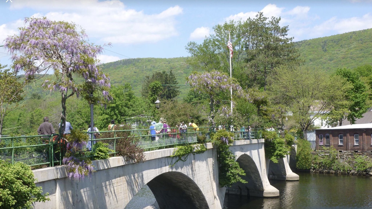 Photo of Outdoor in Shelburne Falls