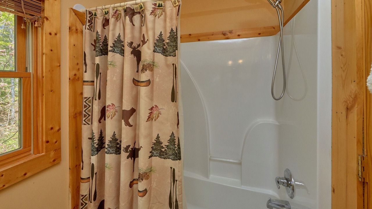 Photo of Bathroom in Black Bear Falls