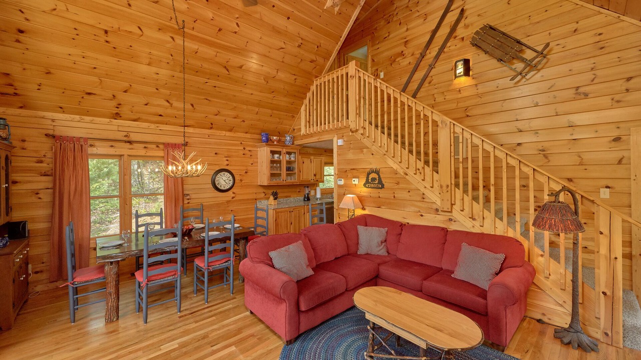 Photo of Livingroom in Black Bear Falls