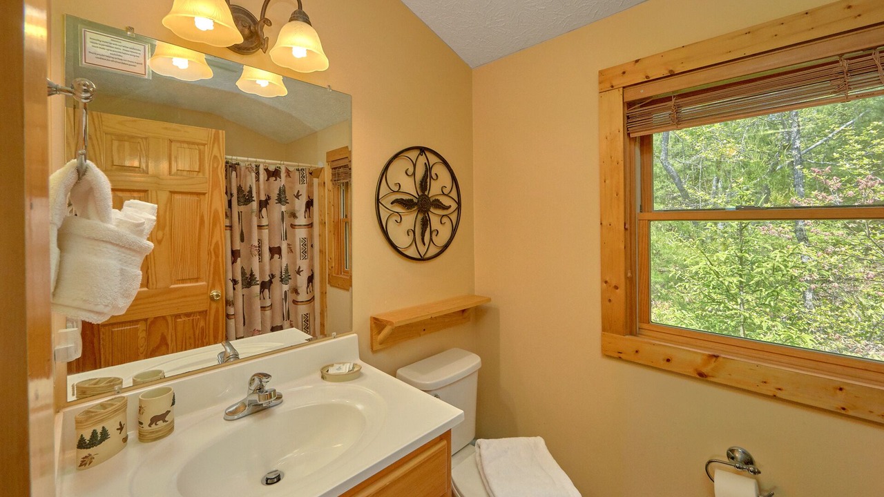 Photo of Bathroom in Black Bear Falls
