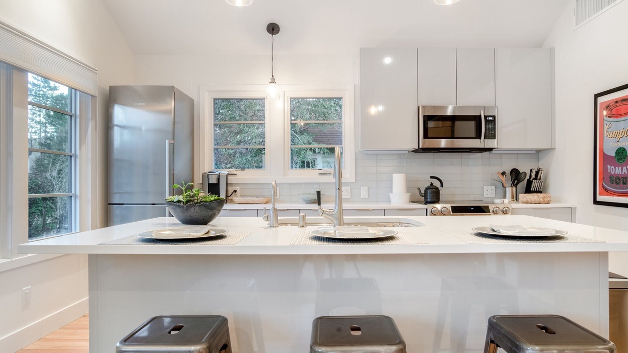 Photo of Kitchen in Glenwood Grove - North Iris