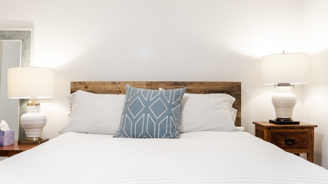 Photo of Bedroom in Glenwood Grove - North Iris