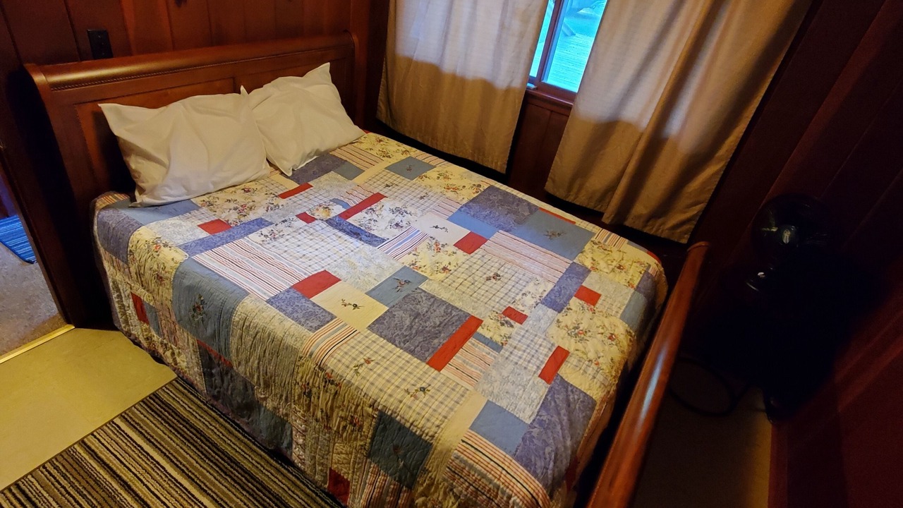 Photo of Bedroom in Genesee