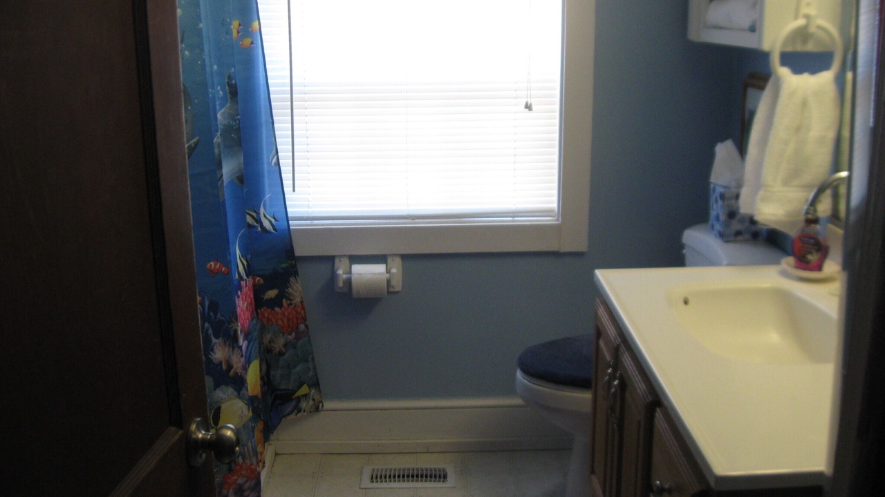 Photo of Bathroom in Gloucester Point