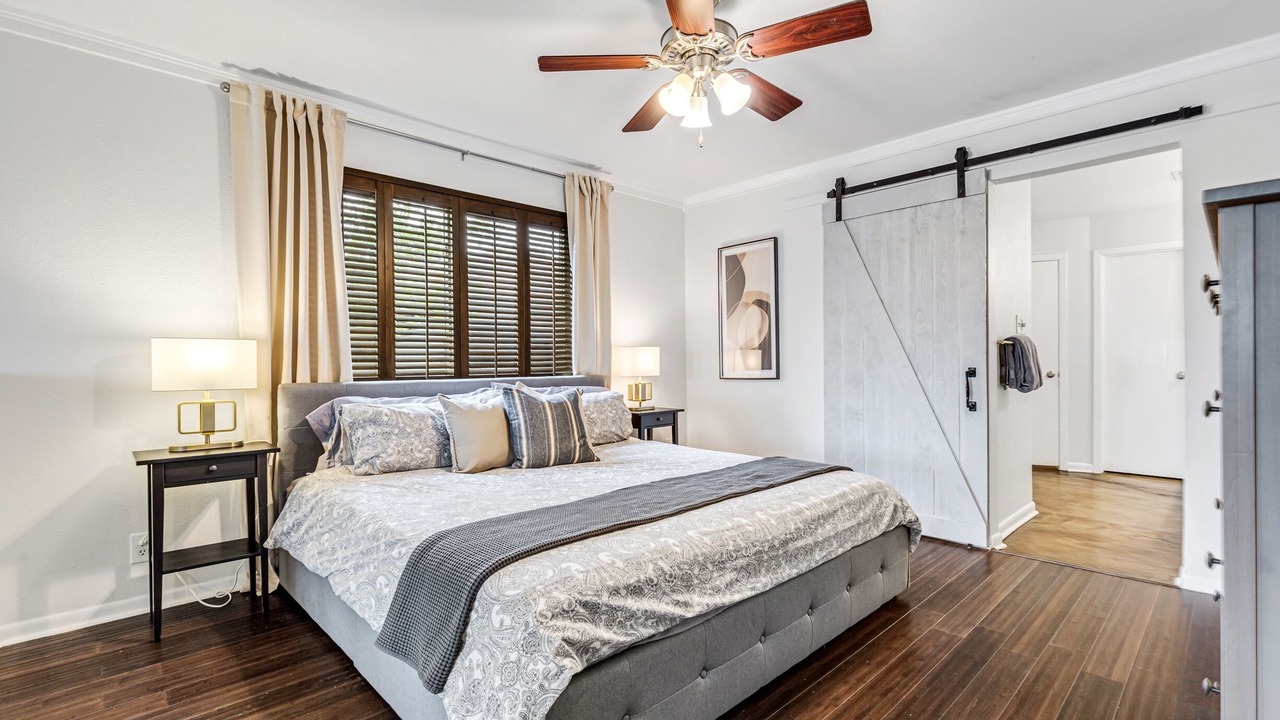 Photo of Bedroom in Balcones Woods
