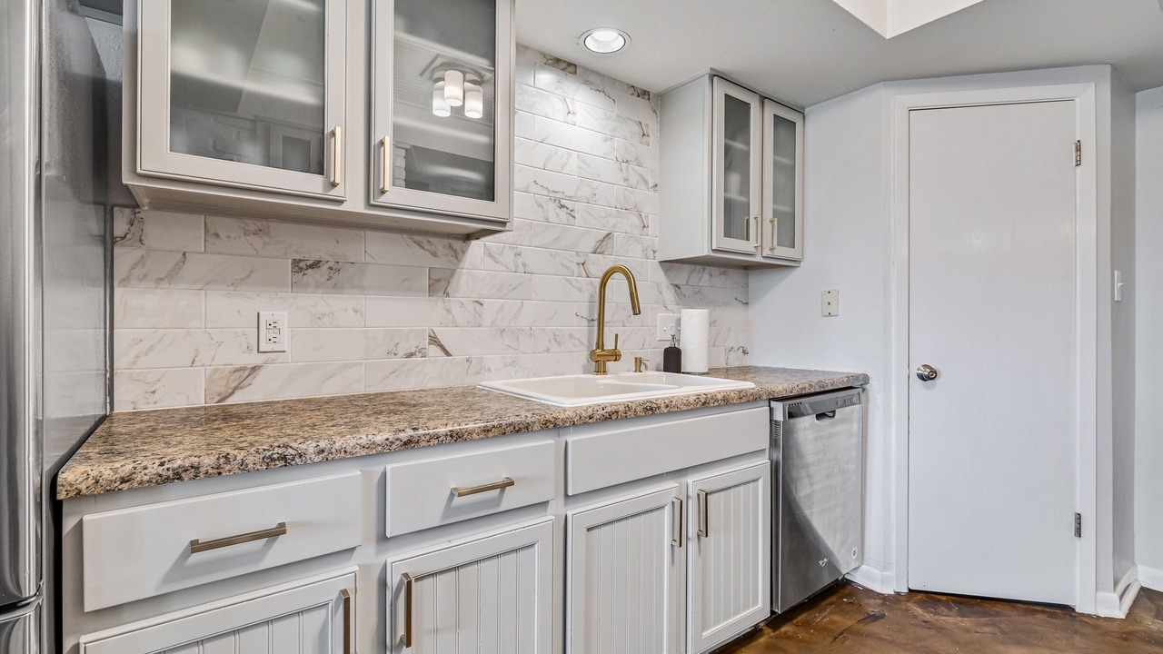 Photo of Bathroom in Balcones Woods