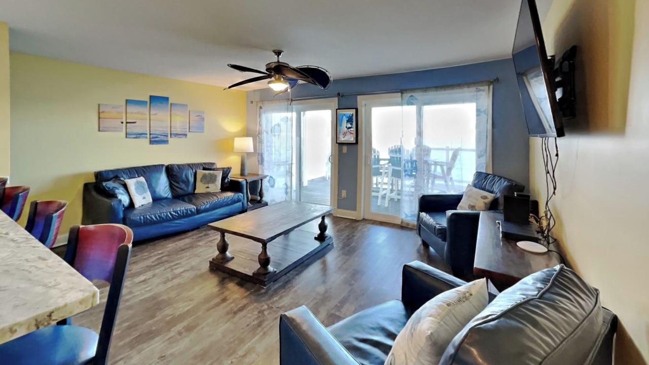 Photo of Livingroom in Put-in-Bay
