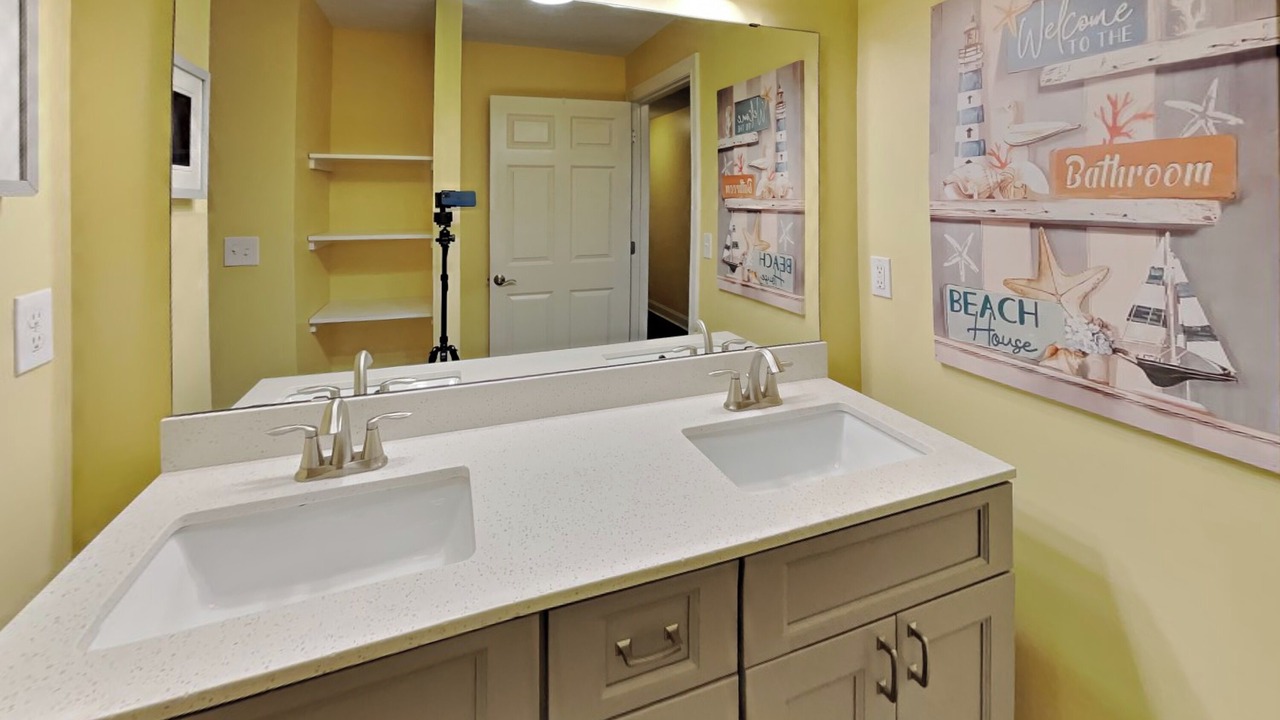 Photo of Bathroom in Put-in-Bay