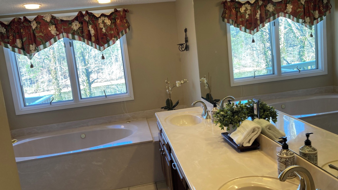 Photo of Bathroom in Tellico Village