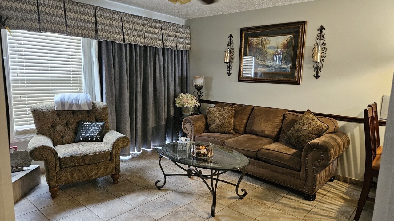 Photo of Livingroom in Chalet Village