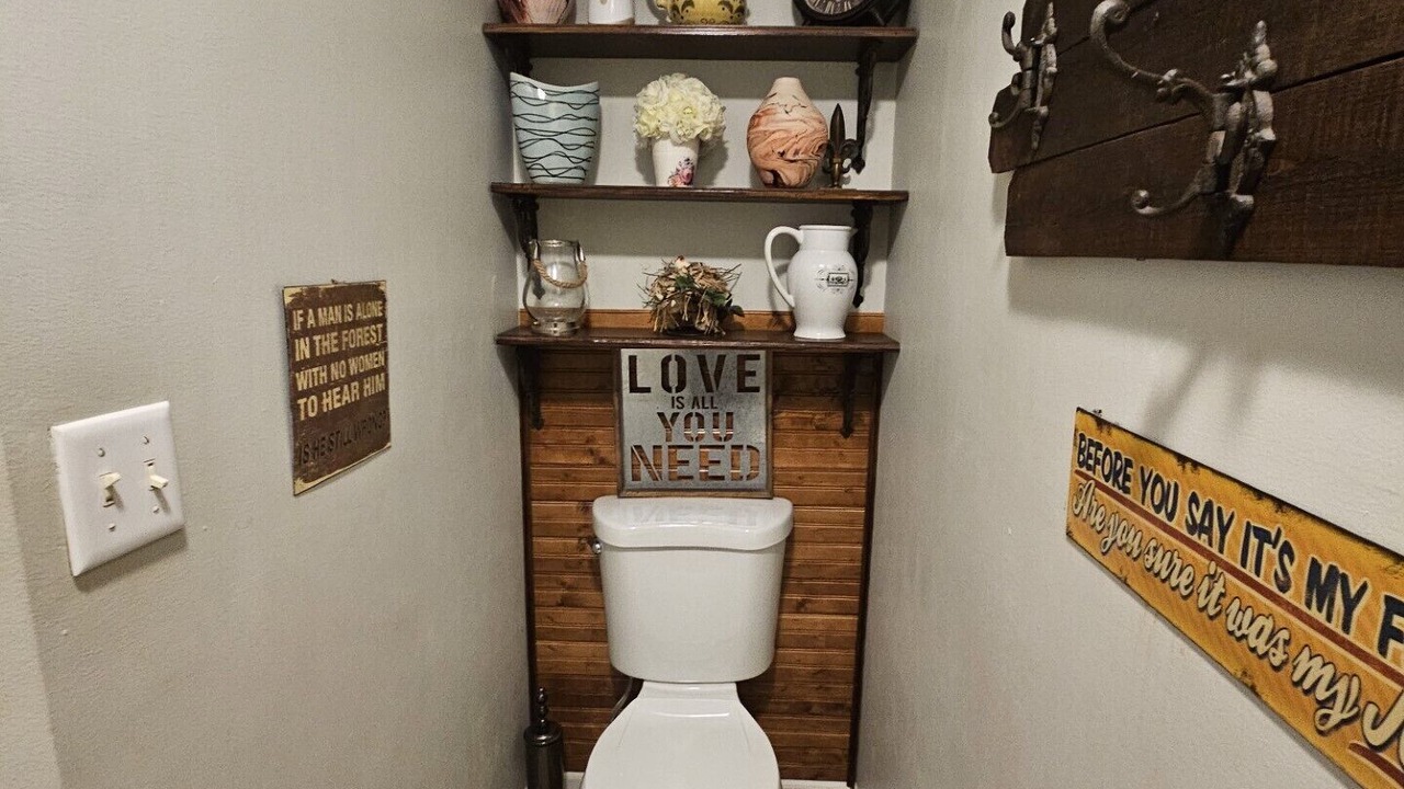 Photo of Bathroom in Chalet Village