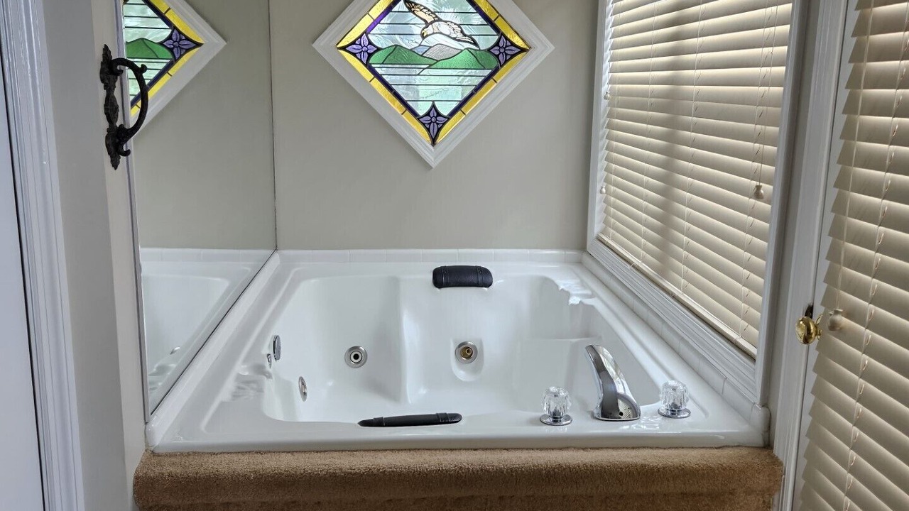 Photo of Bathroom in Chalet Village