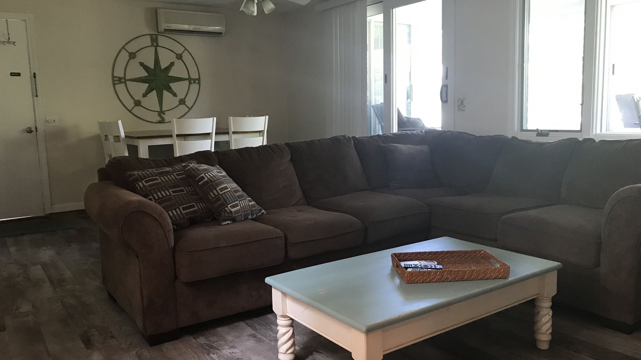 Photo of Livingroom in Point Judith