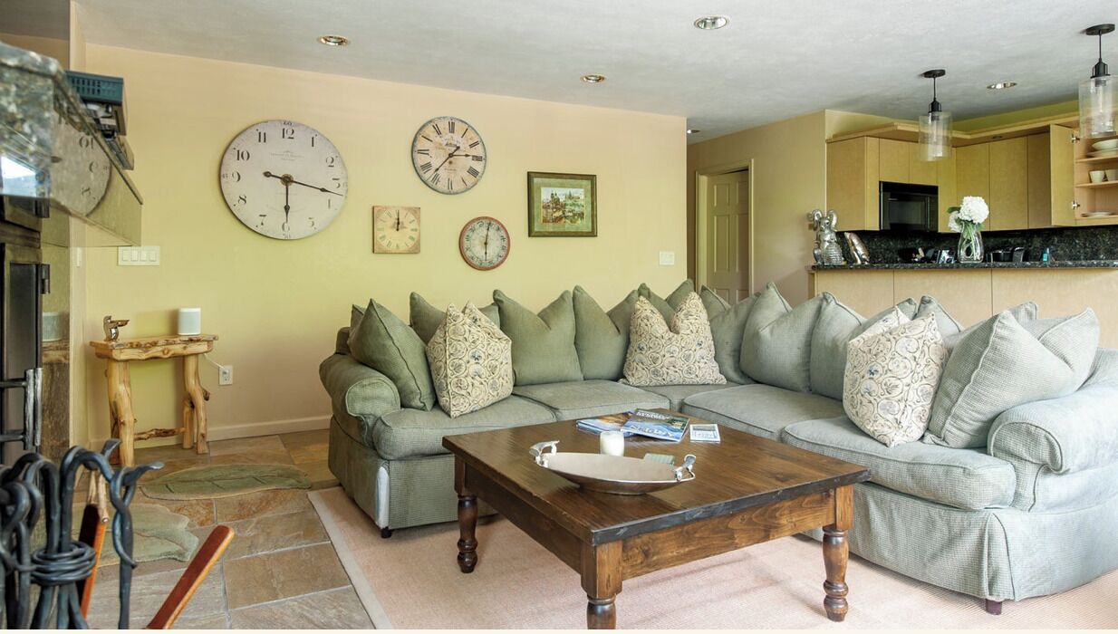 Photo of Livingroom in Aspen