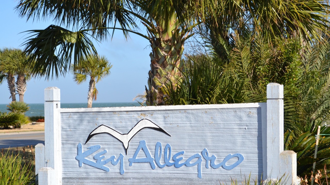 Photo of Others in Key Allegro