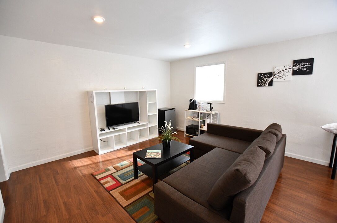 Photo of Livingroom in Daly City