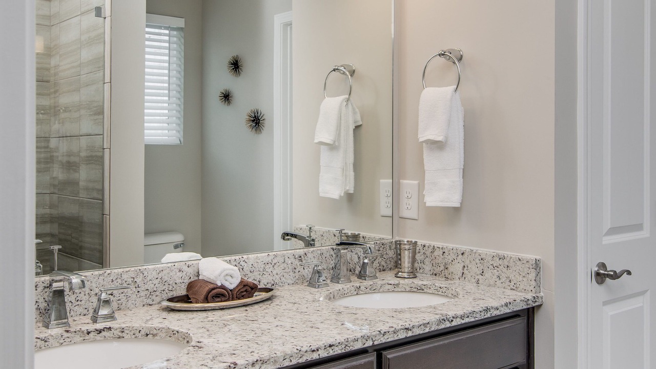Photo of Bathroom in Talbot's Corner
