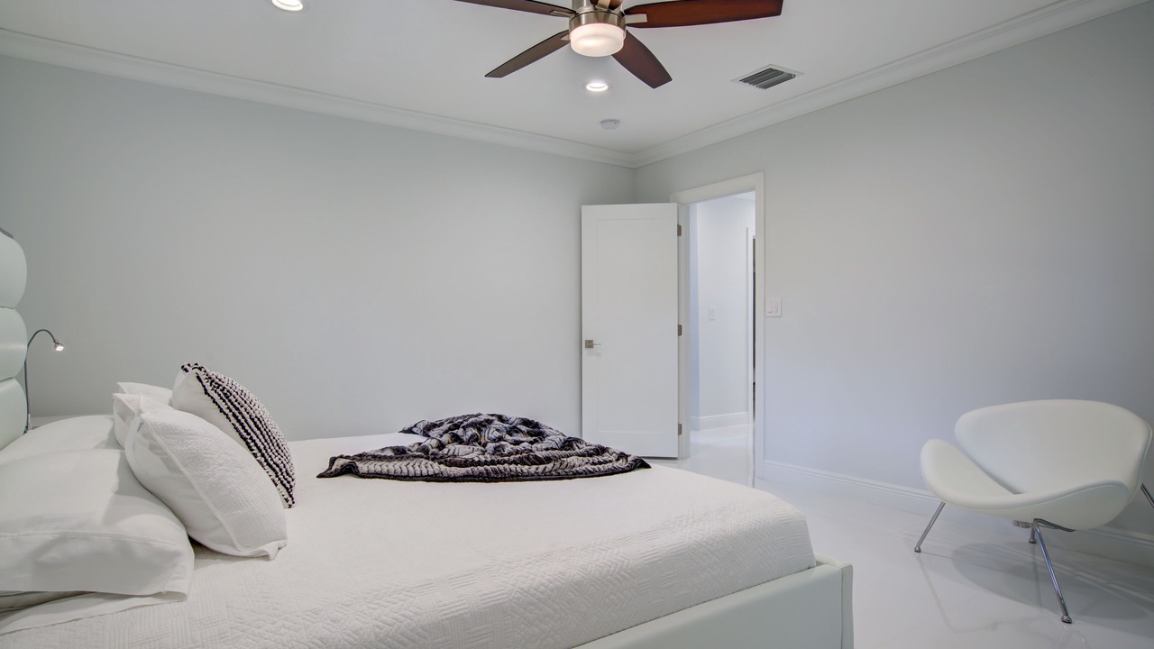 Photo of Bedroom in Dolphin Isles