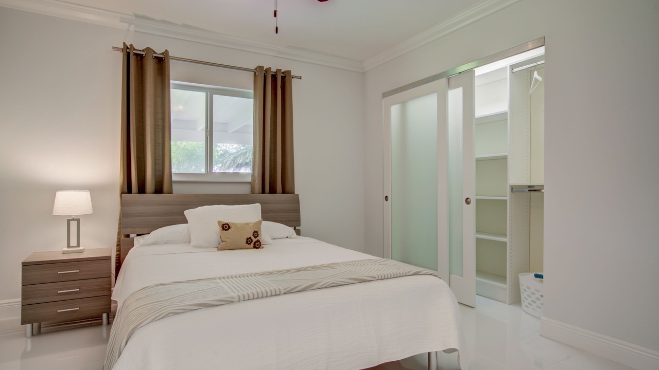 Photo of Bedroom in Dolphin Isles