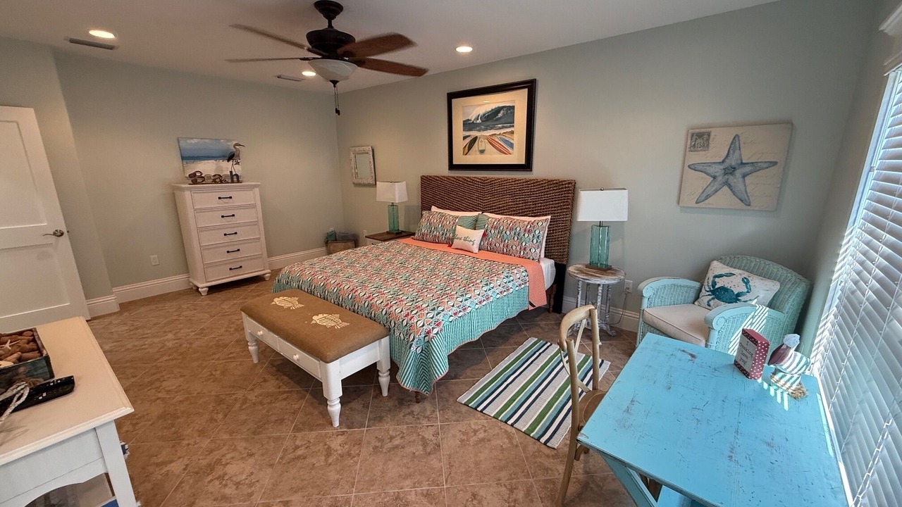 Photo of Bedroom in Holmes Beach