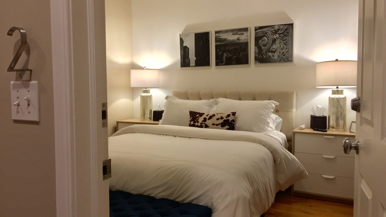 Photo of Bedroom in Near West Side