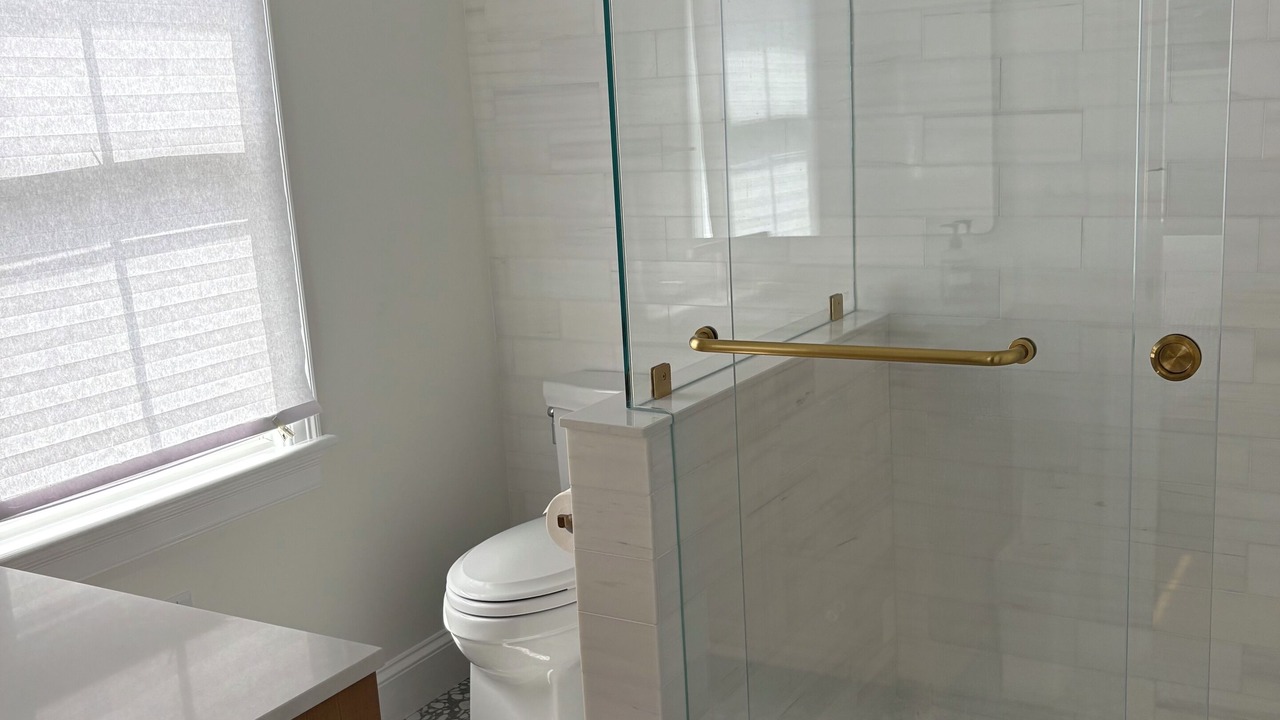 Photo of Bathroom in Minot