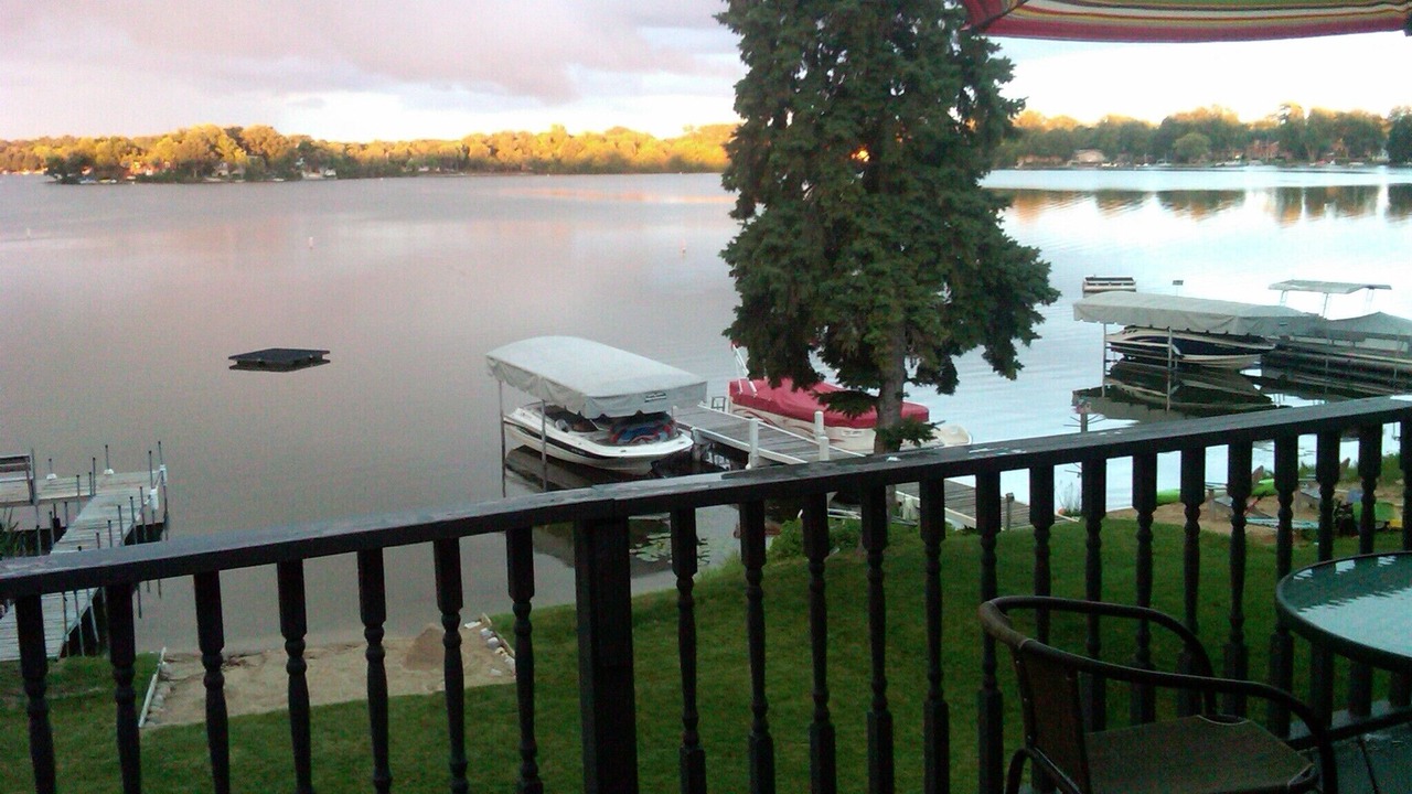 Photo of Bedroom in Browns Lake