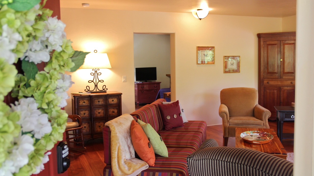 Photo of Livingroom in West Sedona