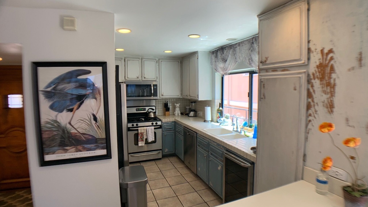 Photo of Kitchen in Marina Peninsula