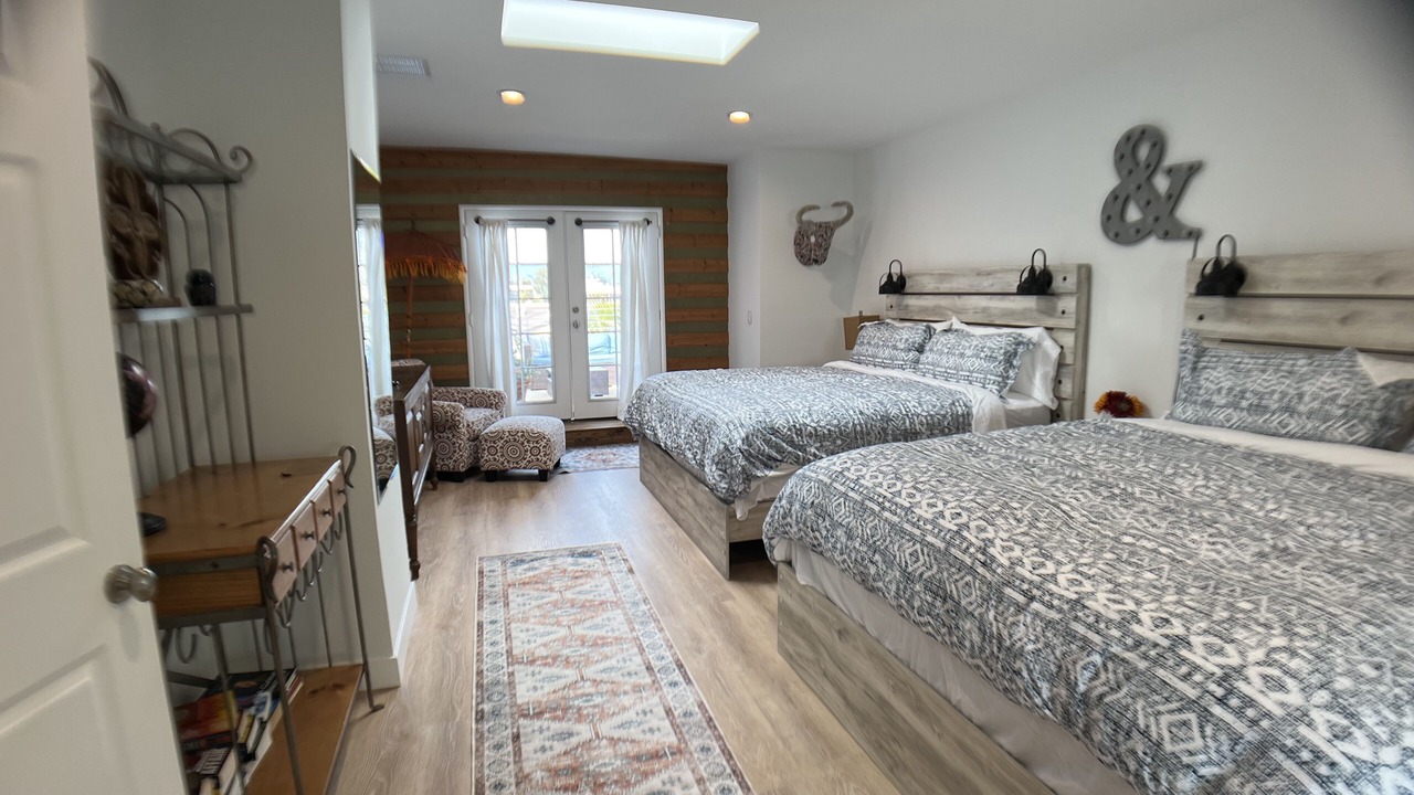 Photo of Bedroom in Marina Peninsula